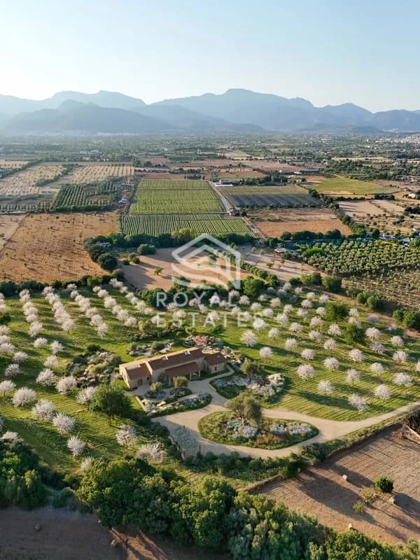 Casa Valle de los Almendros