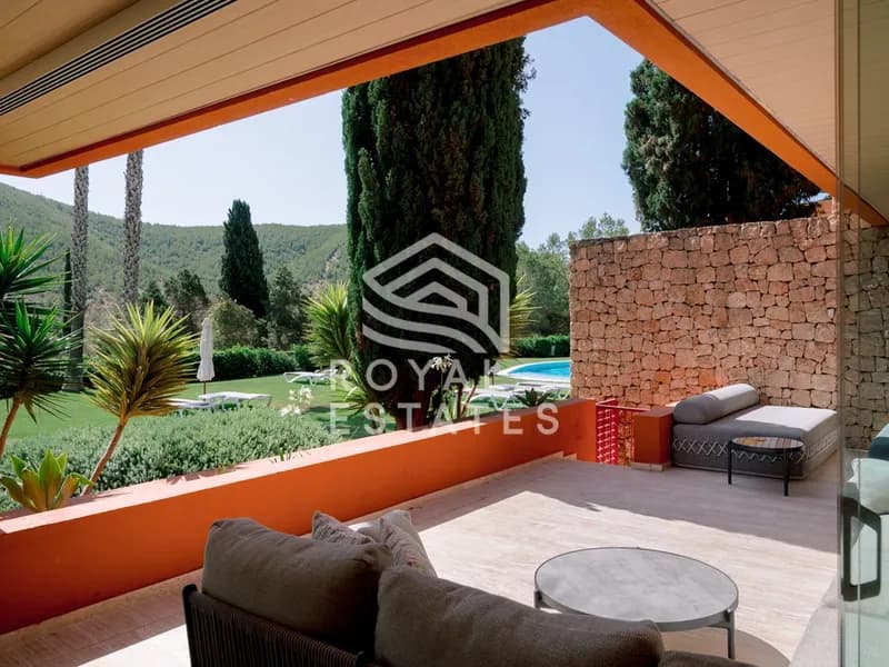 Apartment Roca Llisa