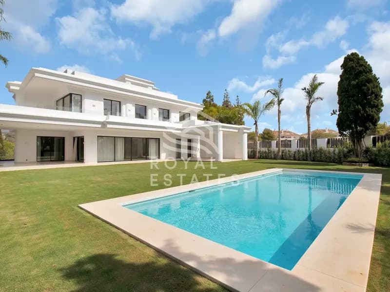4 exclusive new build 5 bedroom villas in Lomas del Marbella Club - Golden Mile