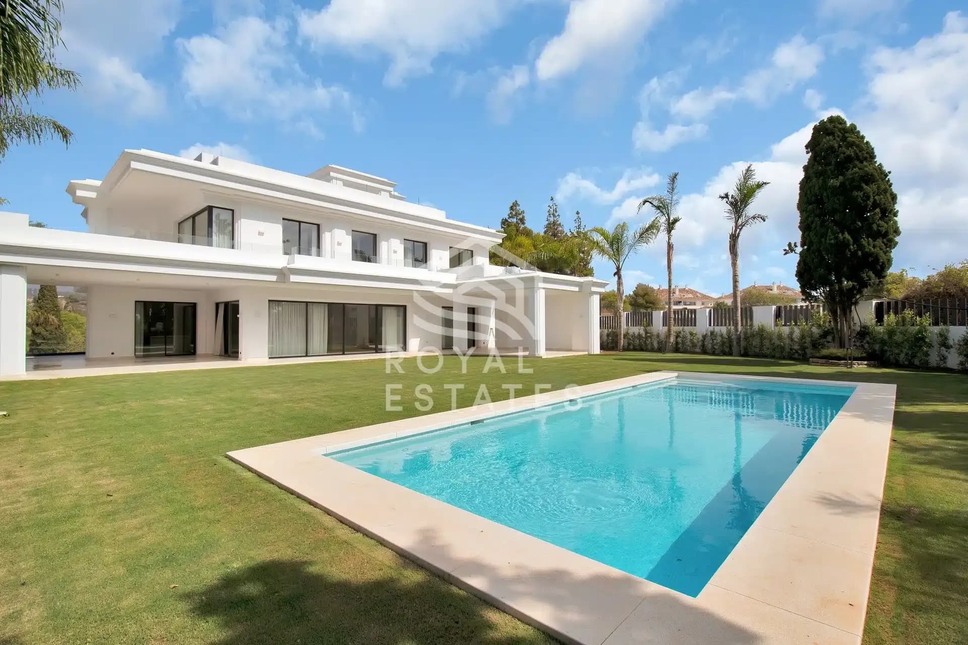 4 exclusive new build 5 bedroom villas in Lomas del Marbella Club - Golden Mile