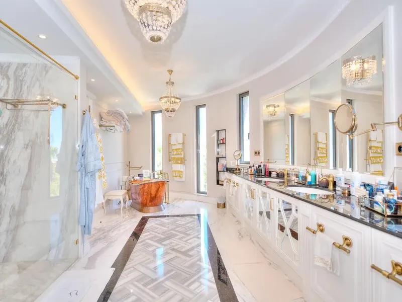 LOULE SUMPTUOUS, SPACIOUS VILLA WITH PANORAMIC SEA VIEWS