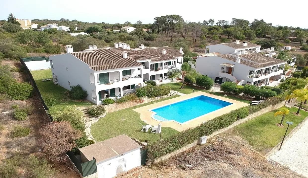 QUINTA DO LAGO 2 BED APARTMENT