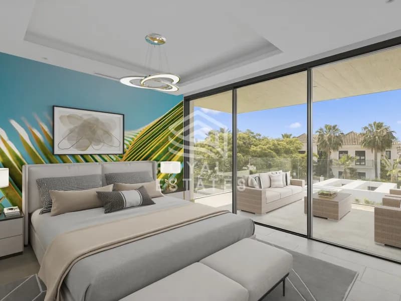 Sophisticated 7 bedroom beach side Villa in Guadalmina Baja