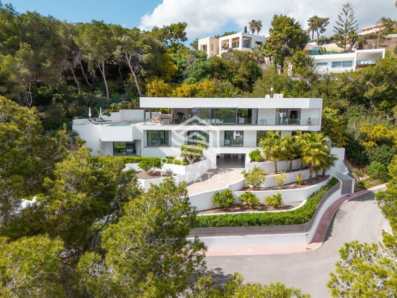 Villa Bond