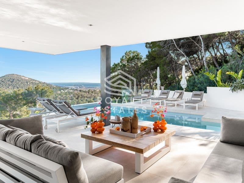 Villa Bond