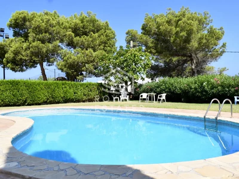Beautiful villa in Portinatx for sale