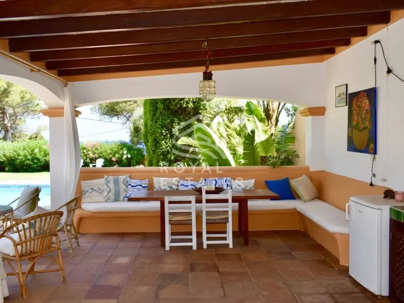 Beautiful villa in Portinatx for sale