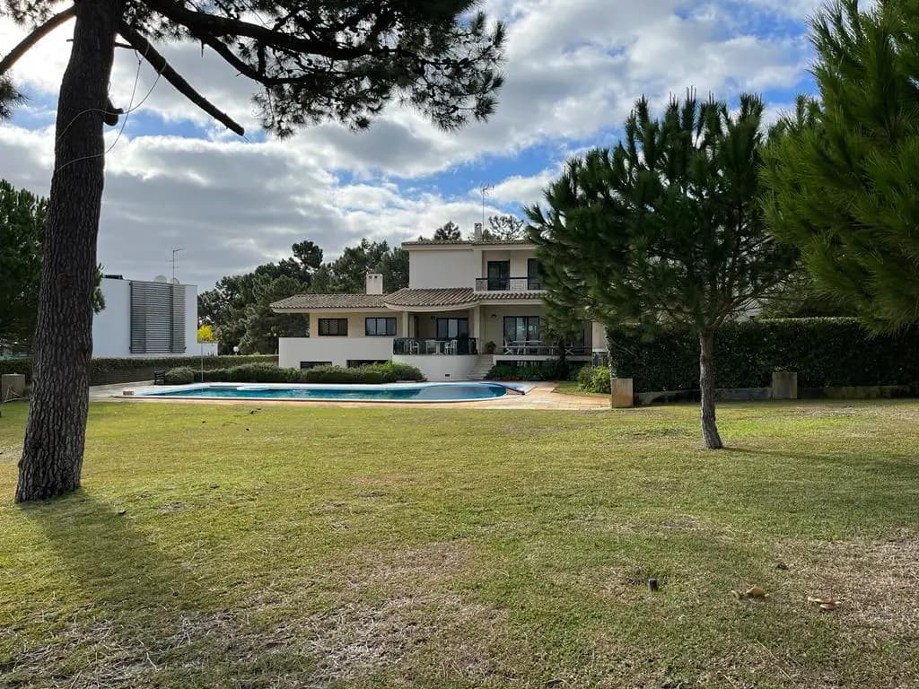 Villa with Swimming Pool and Direct Access to the Beach on the Peninsula of Troy