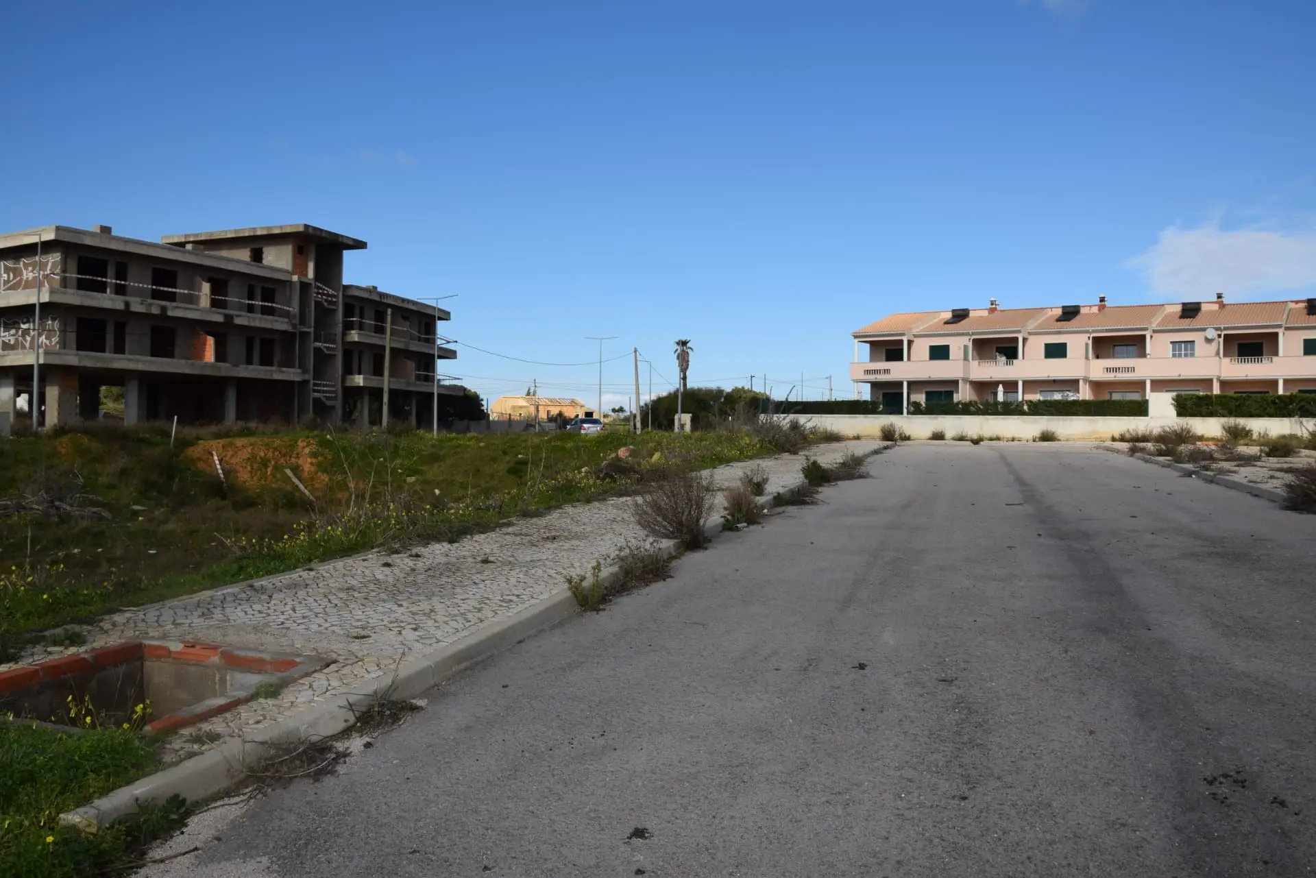 Land with approved project for allotment in Ferreiras, Albufeira