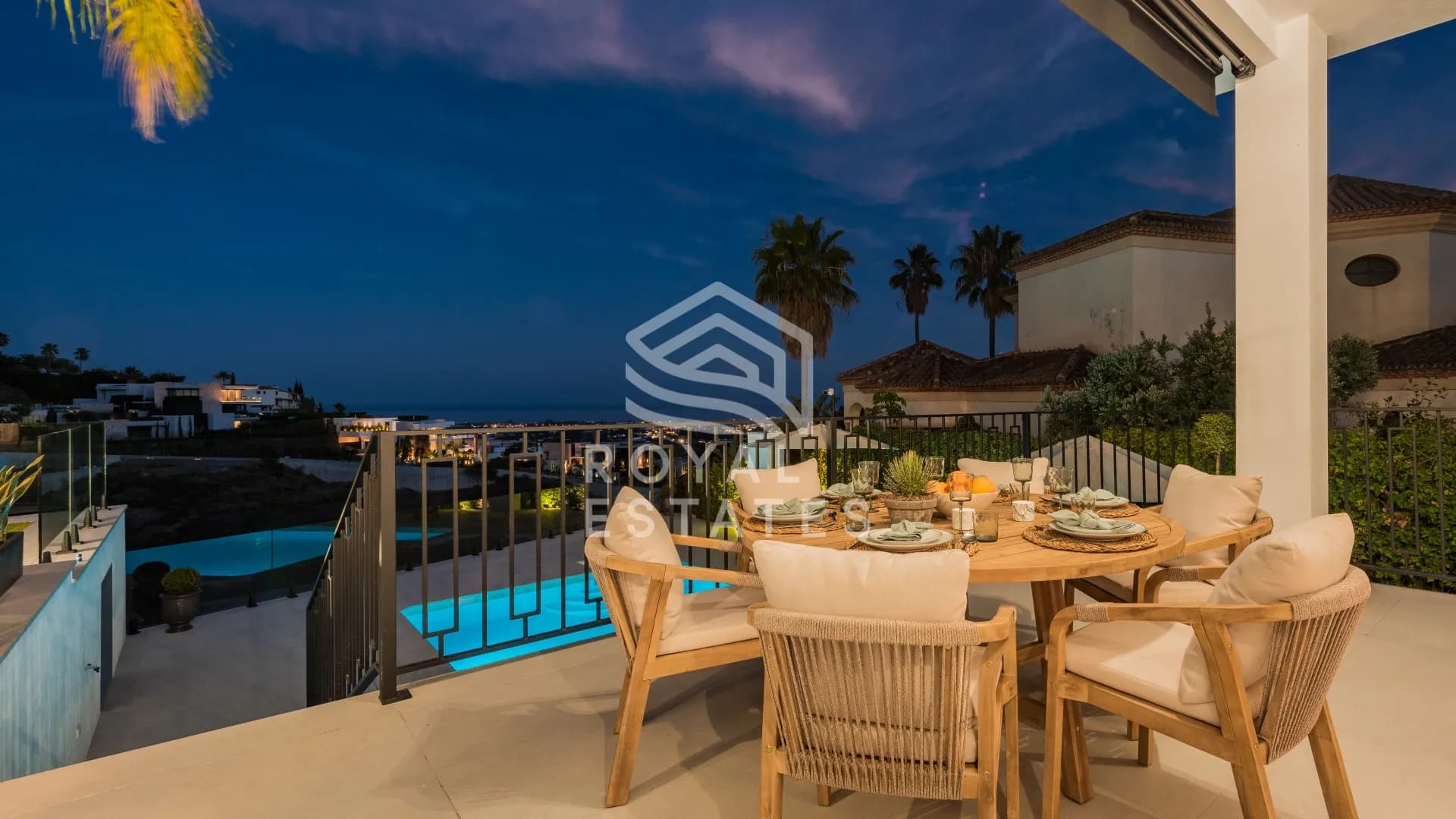Outstanding 7 bedroom Villa with stunning panoramic sea views in Monte Halcones - Benahavis