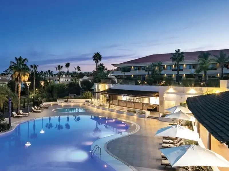 QUINTA DO LAGO SOUND INVESTMENT WITH GUARANTEED RENTAL YIELD
