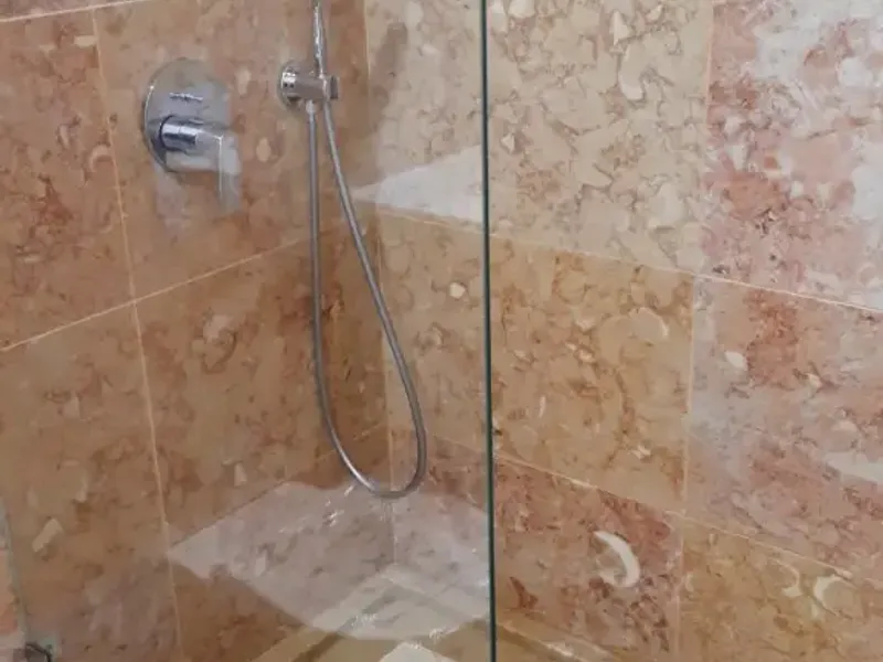 Apartment T5 in Lisbon