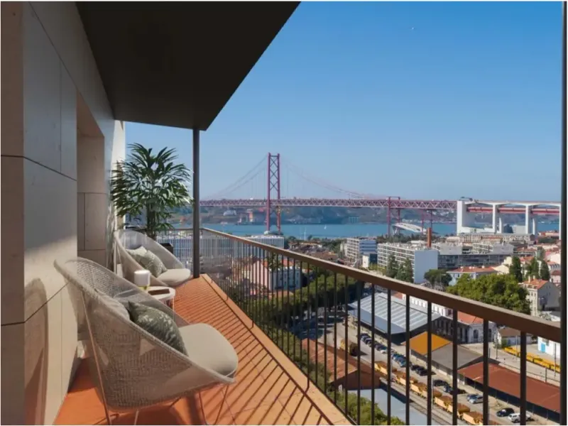 3 bedroom apartment in Alcântara