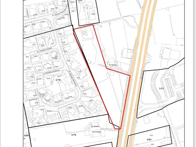 Plot for an urbanisation, 12 villas, with gardens, swimming pools, and a commercial area, already with project - Faro - Algarve