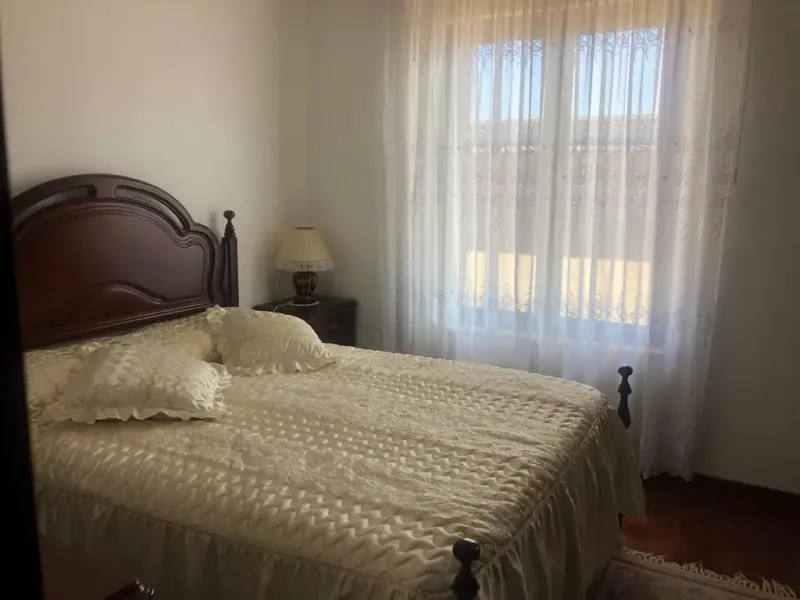 Farm with swimming pool in Torrao 15 hectares