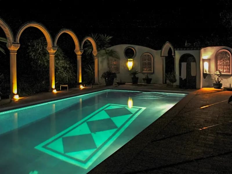 Rustic ground floor Villa - Center of the Golden Triangle (Quinta do Lago, Vale do Lobo and Vilamoura) - Algarve - Loulé