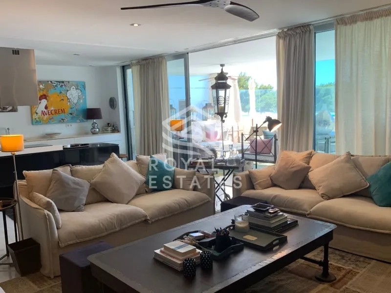 Luxury penthouse for sale in Es Pouet, Talamanca.