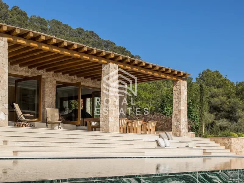 Luxury villa near San Carlos